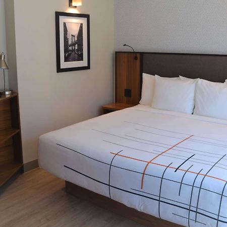 La Quinta By Wyndham Time Square South Hotel Ню Йорк Екстериор снимка
