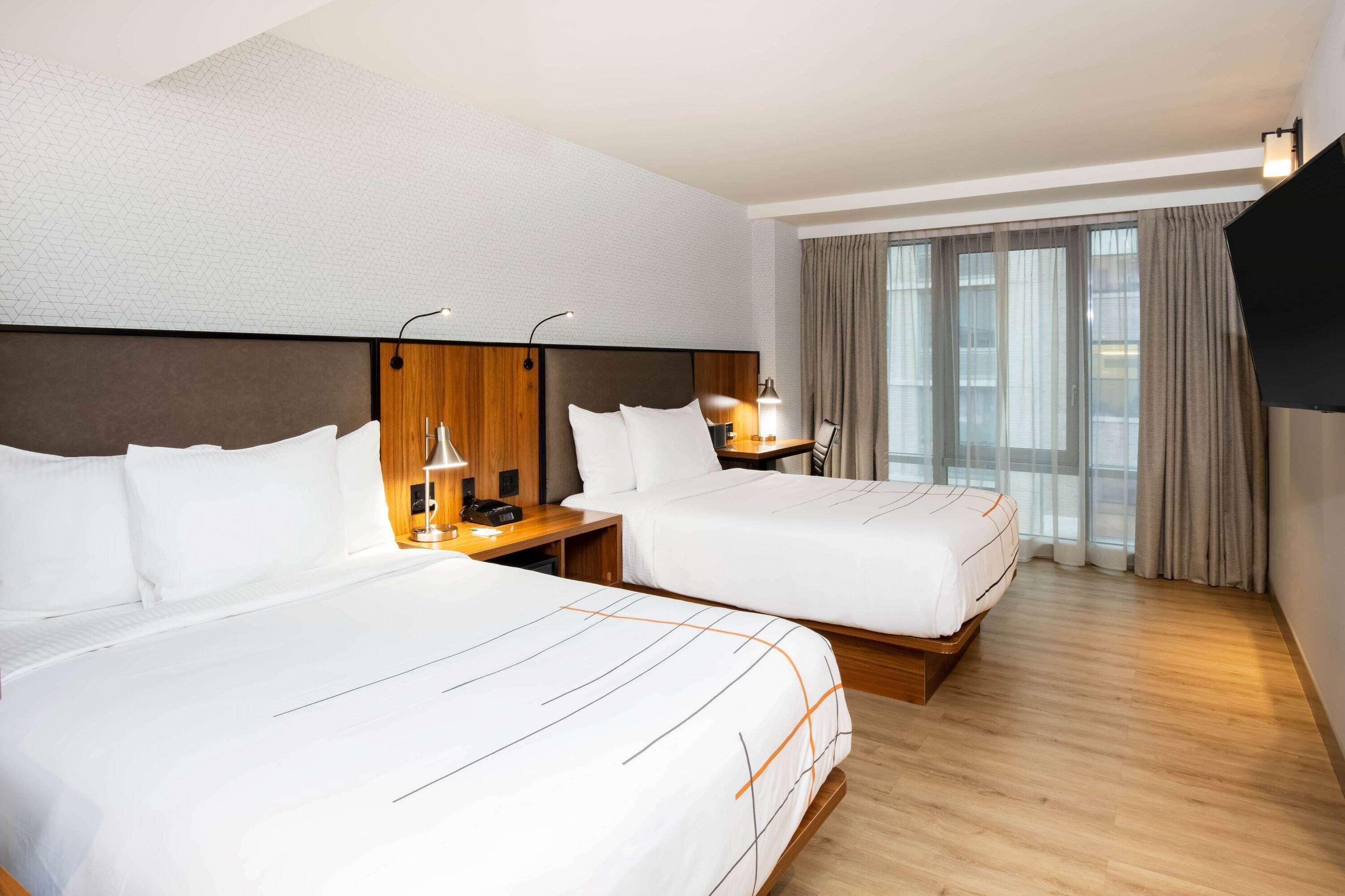 La Quinta By Wyndham Time Square South Hotel Ню Йорк Екстериор снимка