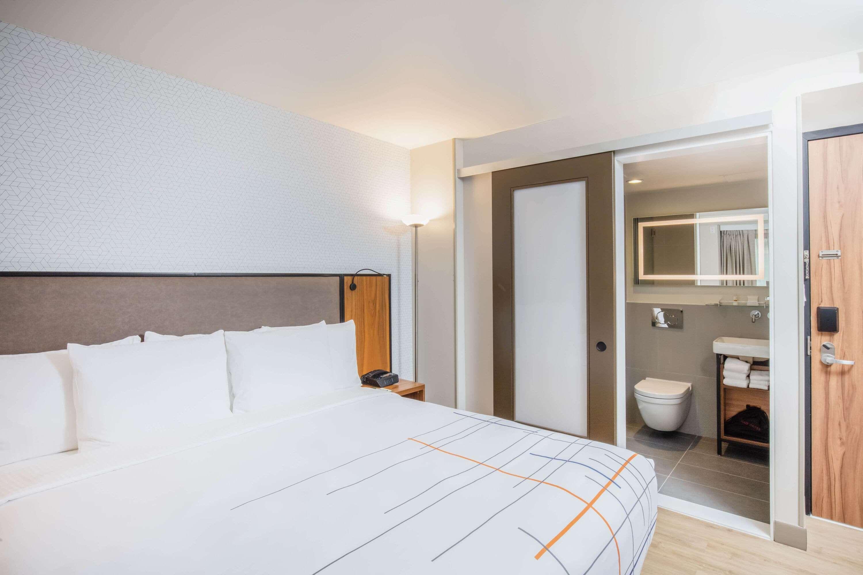 La Quinta By Wyndham Time Square South Hotel Ню Йорк Екстериор снимка
